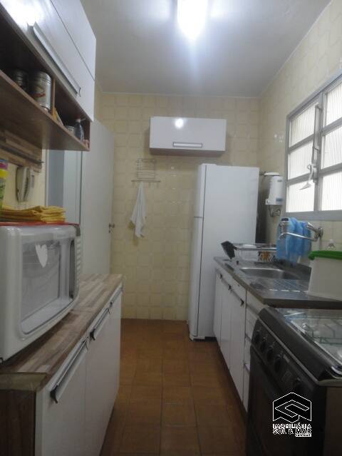 Apartamento à venda com 2 quartos, 65m² - Foto 15