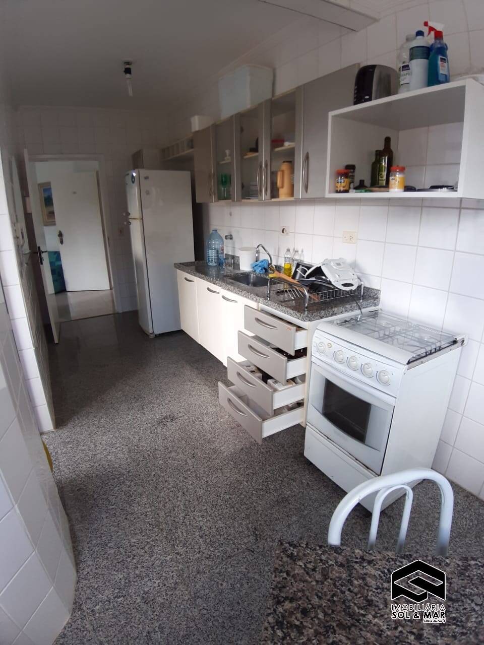 Apartamento à venda com 1 quarto, 80m² - Foto 12