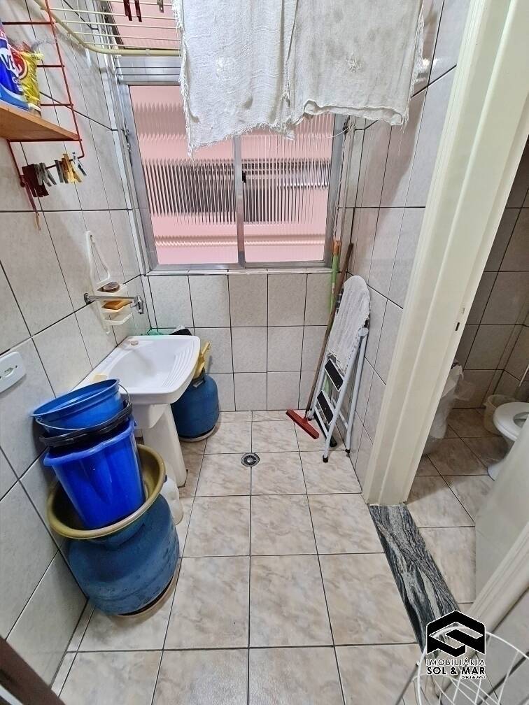 Apartamento à venda com 2 quartos, 70m² - Foto 11