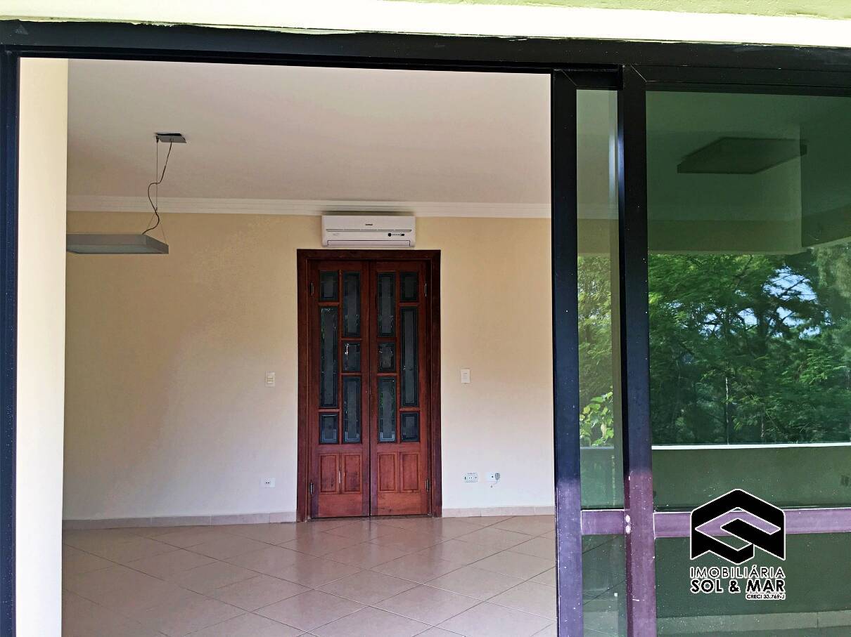 Apartamento à venda com 3 quartos, 140m² - Foto 1