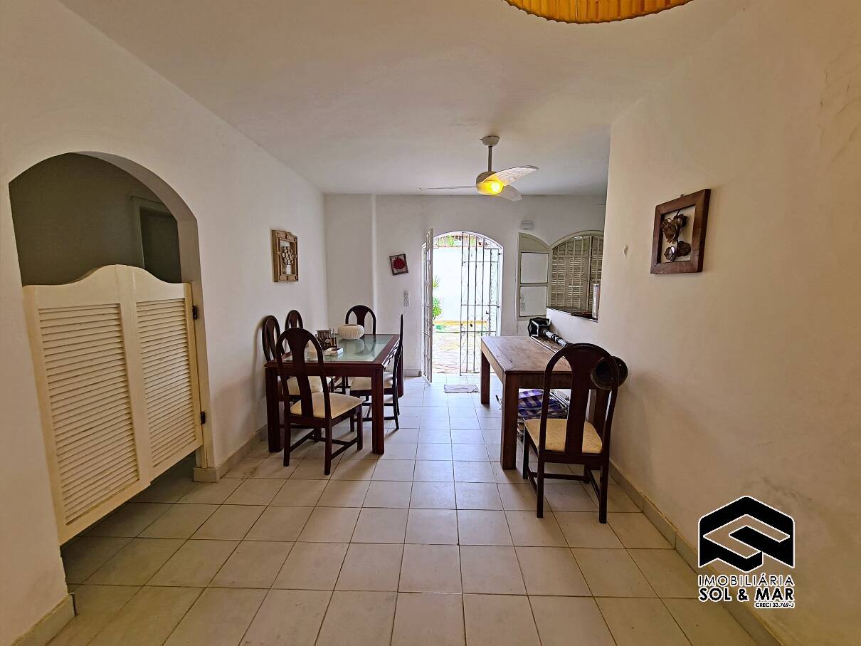 Casa à venda com 3 quartos, 200m² - Foto 5