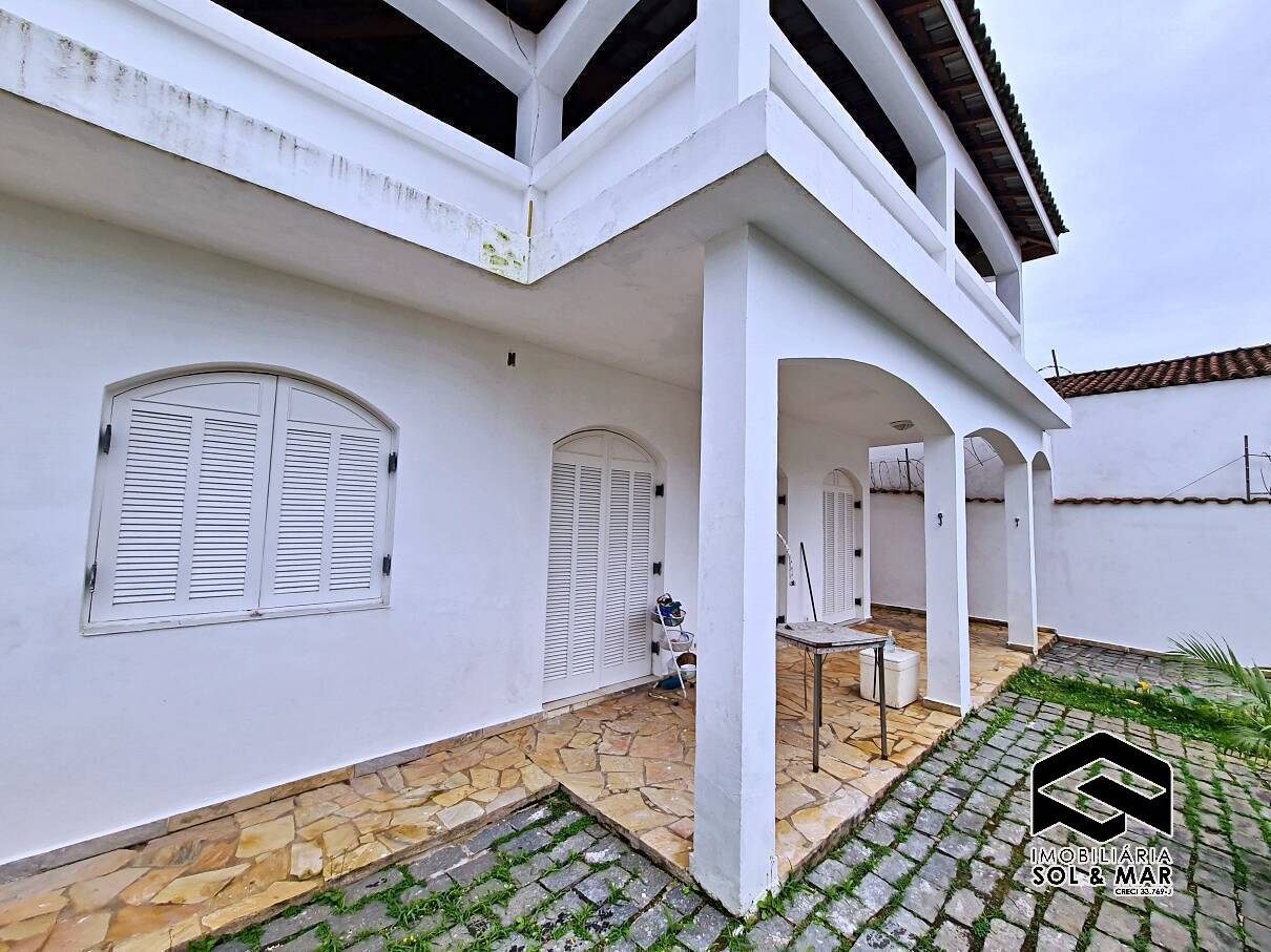 Casa à venda com 3 quartos, 200m² - Foto 18