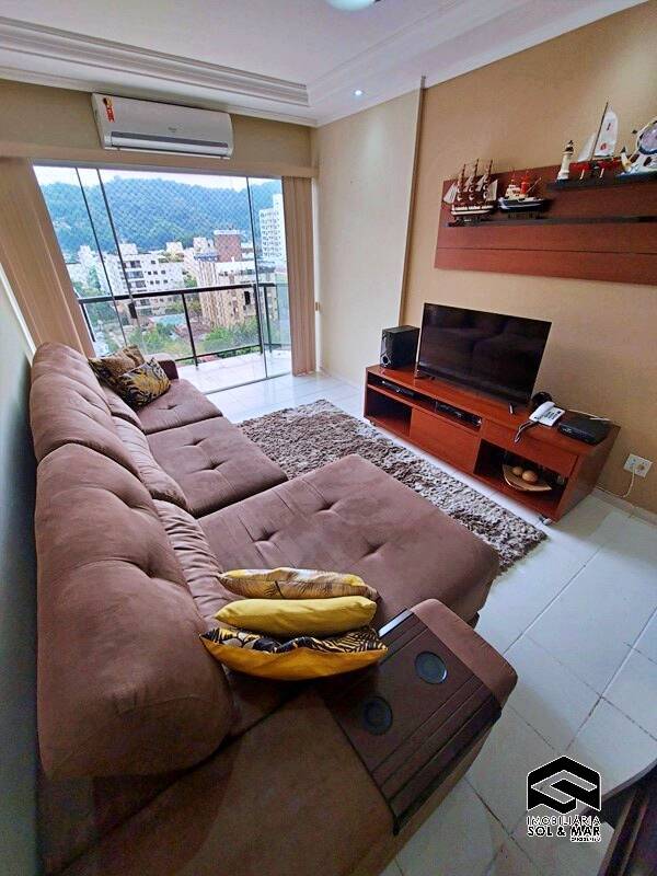 Apartamento à venda com 2 quartos, 75m² - Foto 2