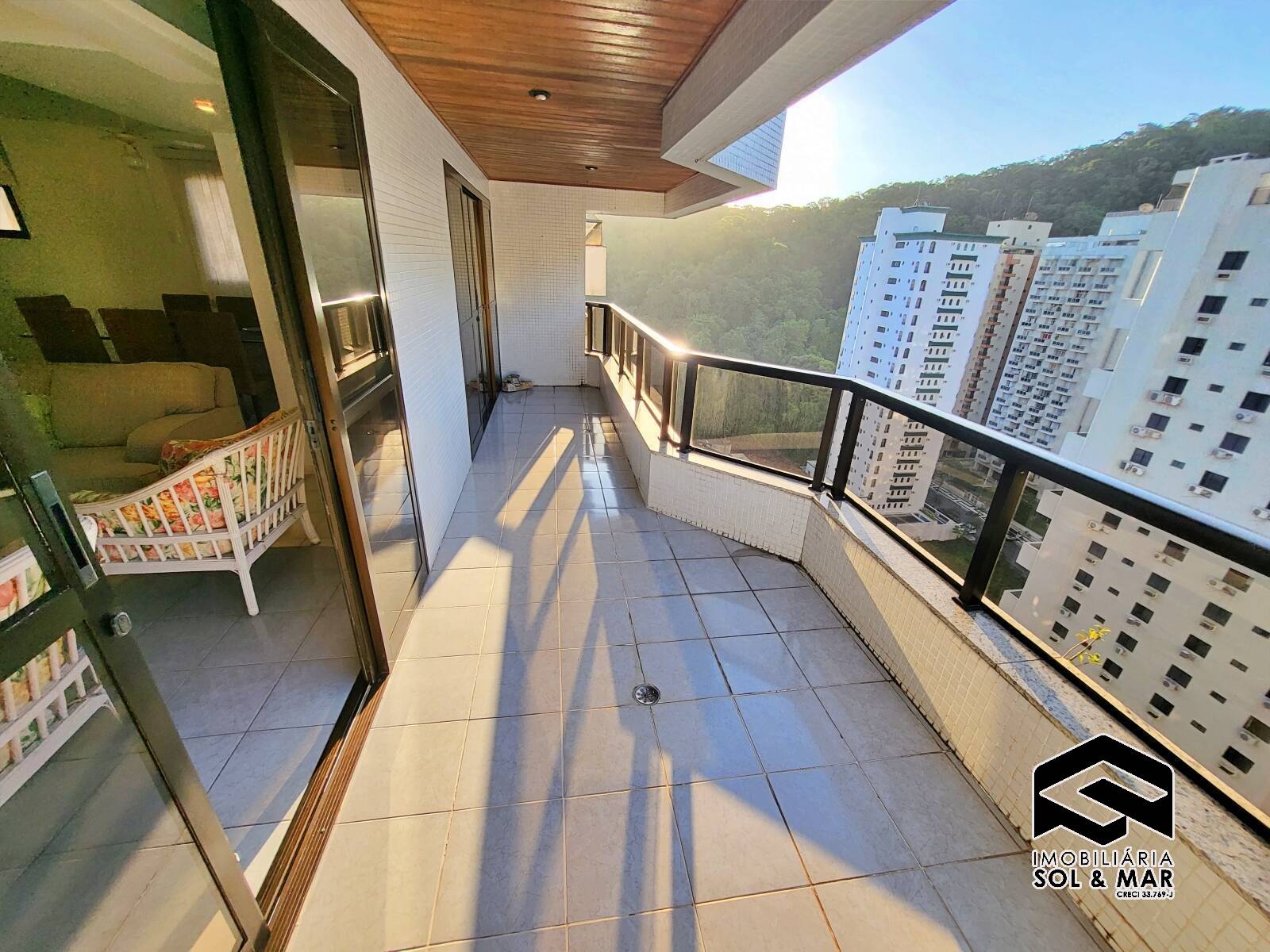 Apartamento à venda com 4 quartos, 145m² - Foto 8