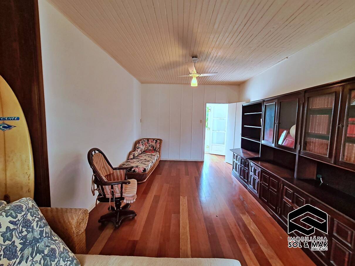 Casa à venda com 6 quartos, 400m² - Foto 52