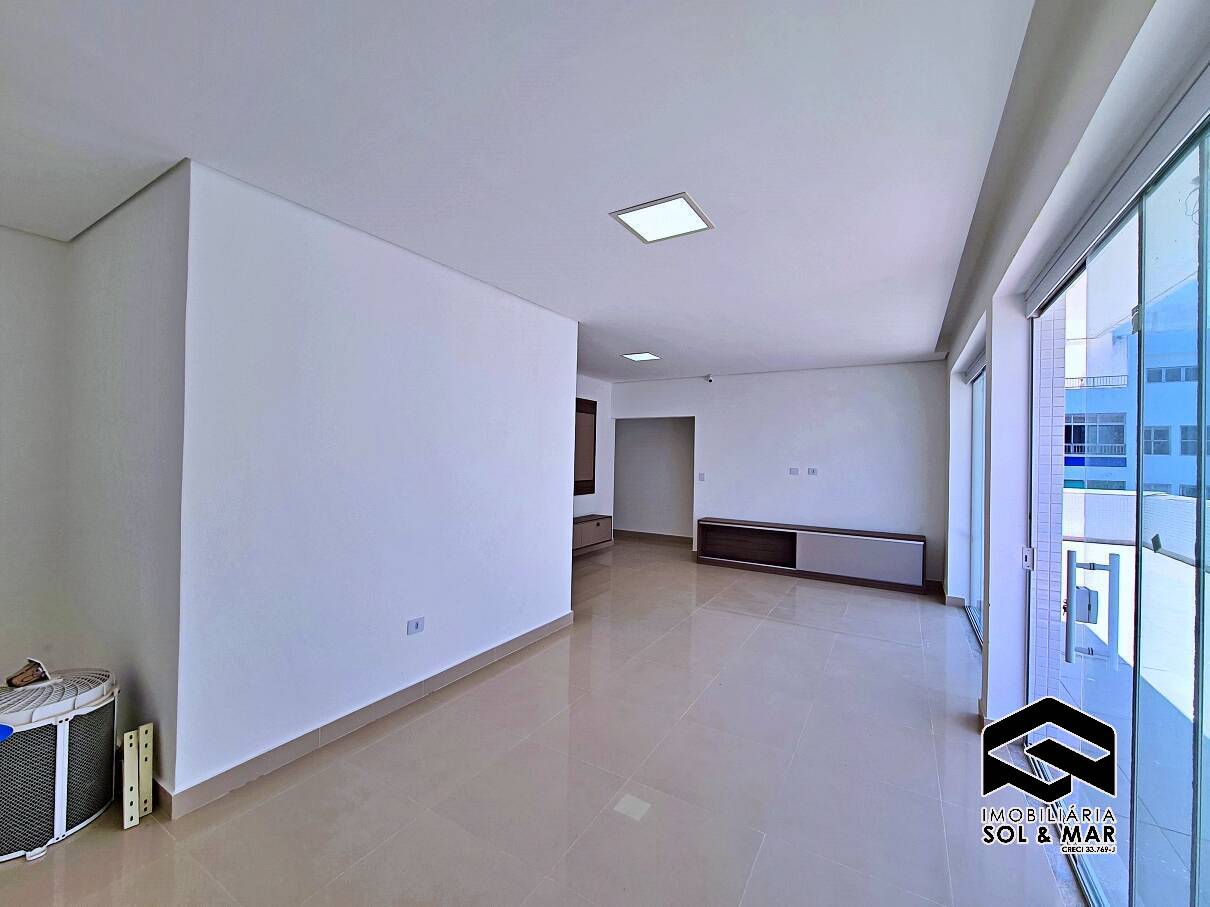 Cobertura à venda com 3 quartos, 250m² - Foto 3