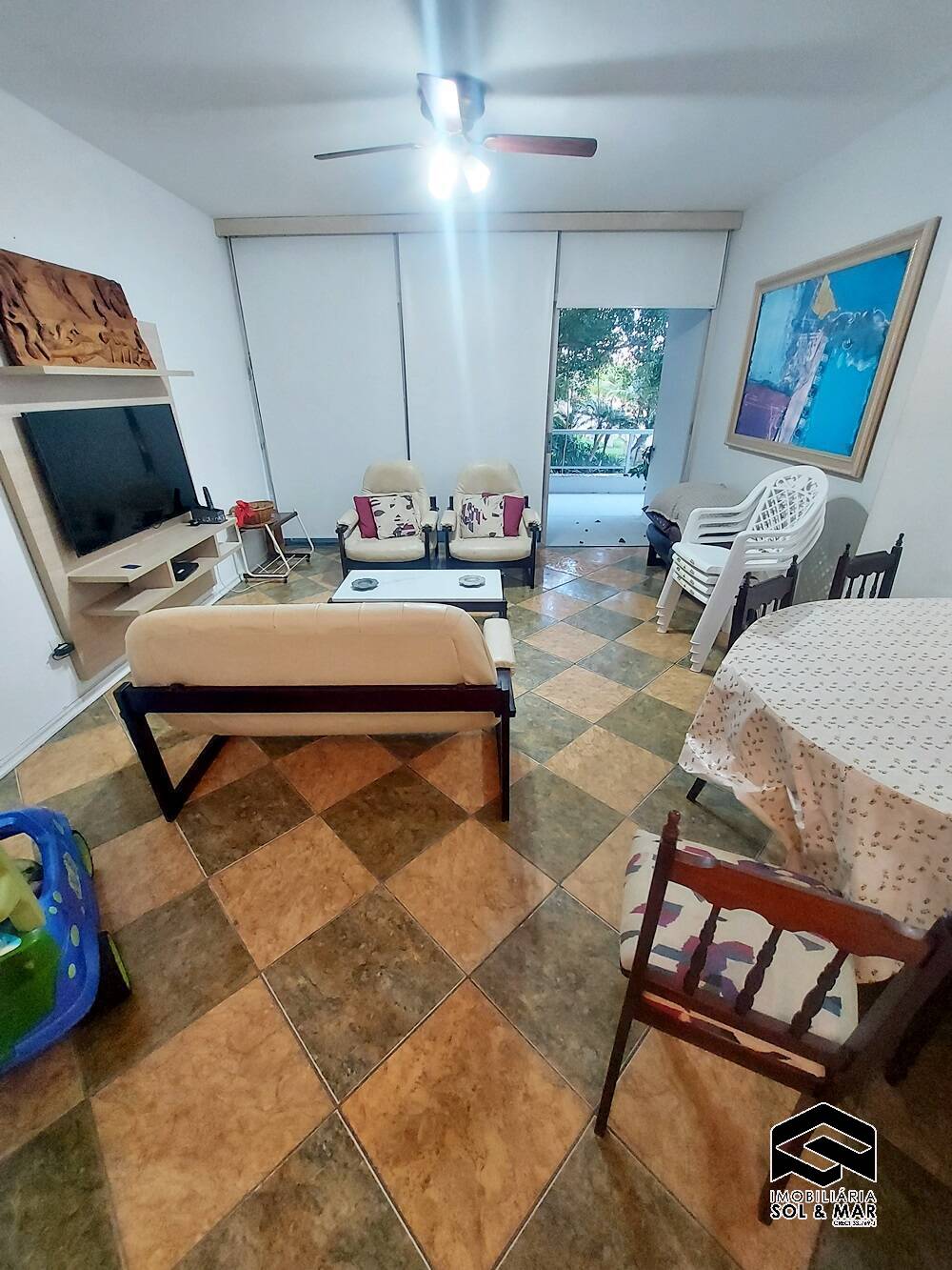 Apartamento à venda com 3 quartos, 110m² - Foto 2