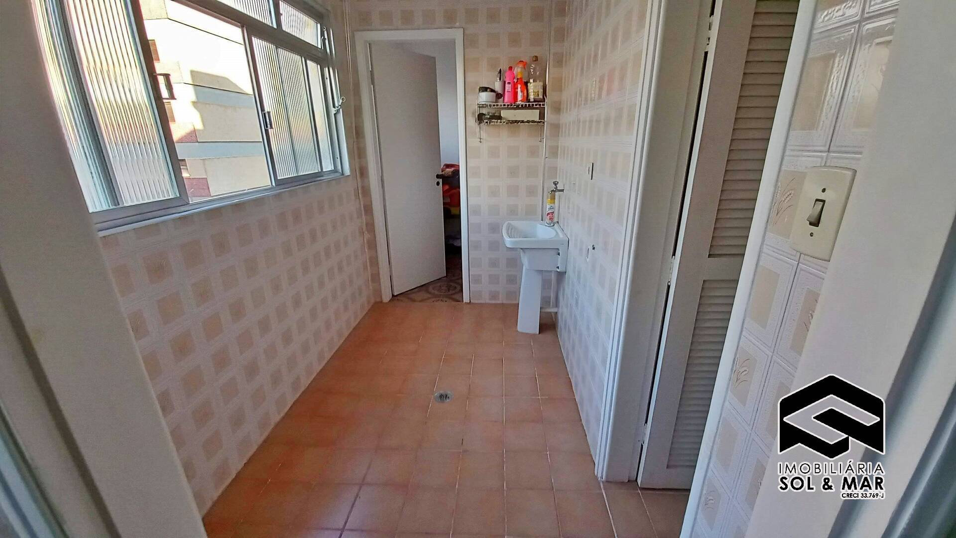 Apartamento à venda com 2 quartos, 80m² - Foto 13