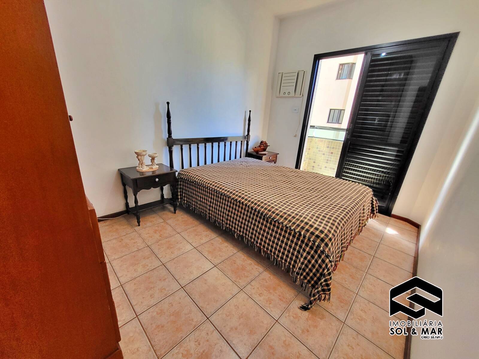 Apartamento à venda com 2 quartos, 60m² - Foto 4