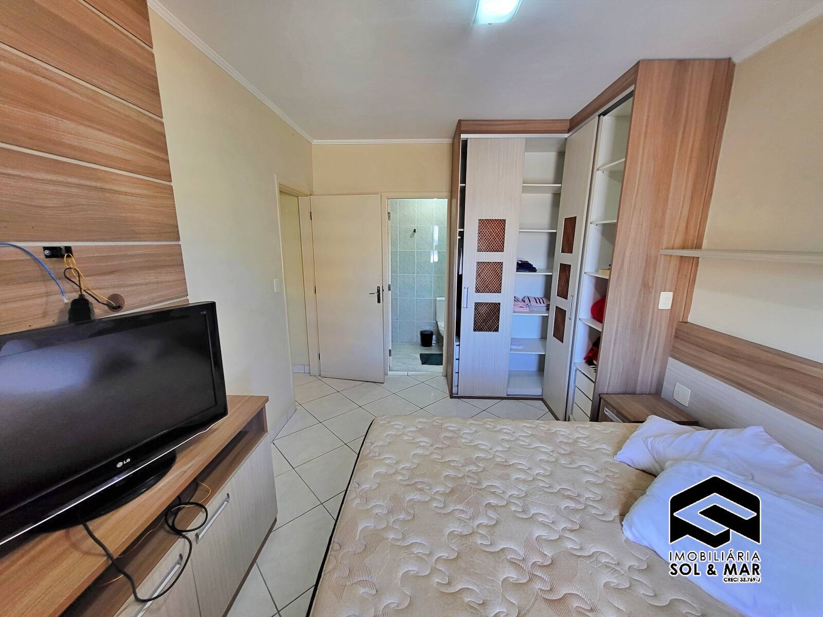 Apartamento à venda com 3 quartos, 75m² - Foto 11