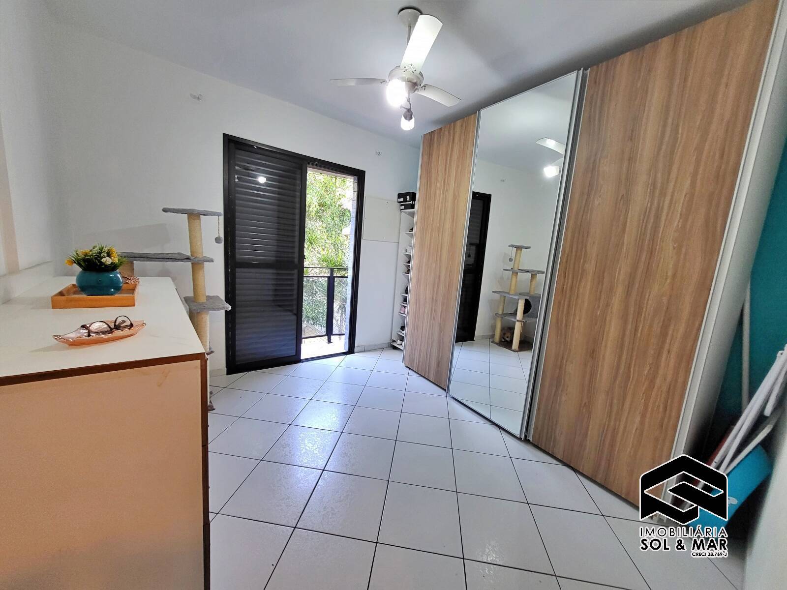 Apartamento à venda com 3 quartos, 70m² - Foto 12