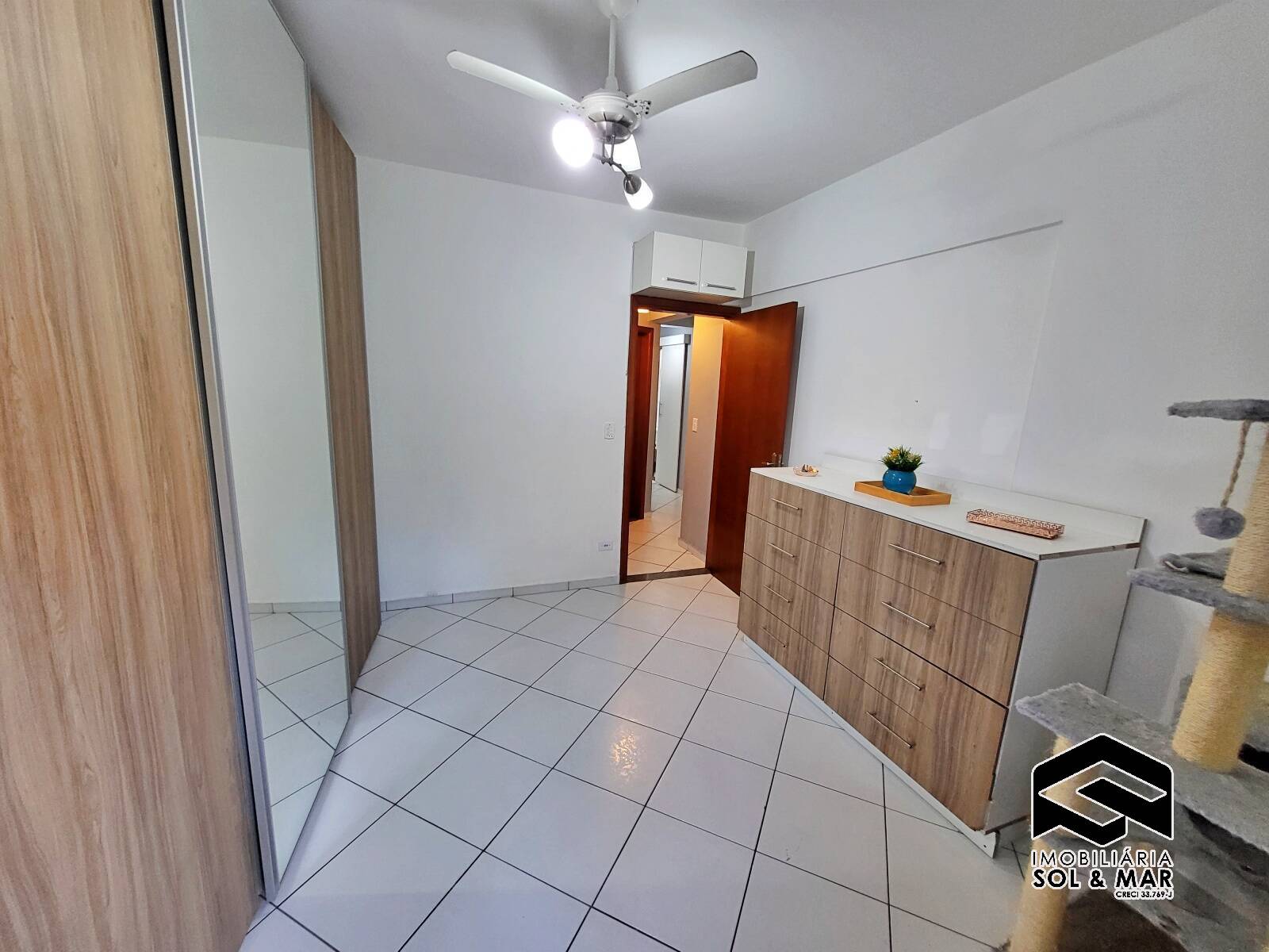 Apartamento à venda com 3 quartos, 70m² - Foto 13