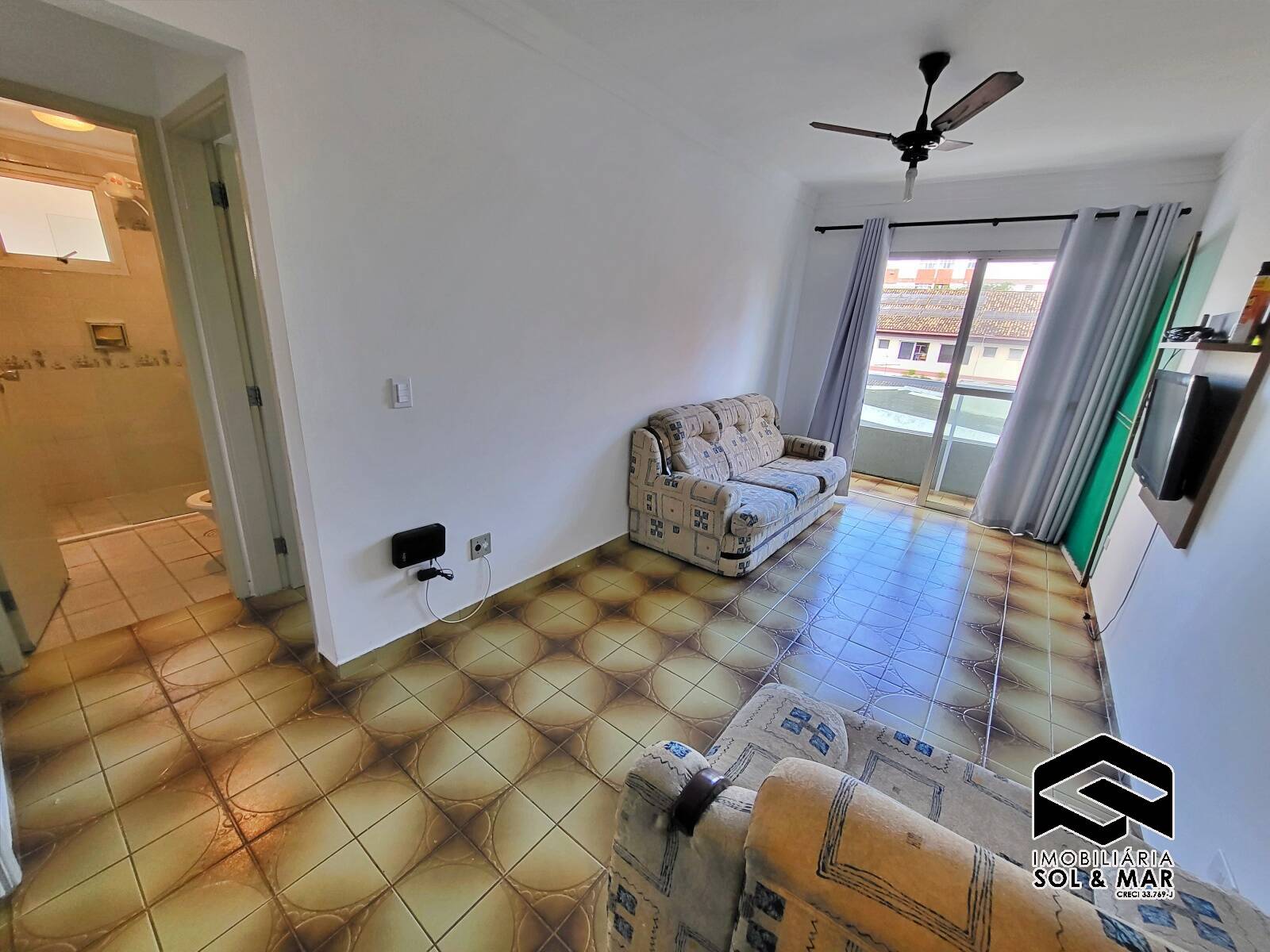 Apartamento à venda com 1 quarto, 45m² - Foto 1