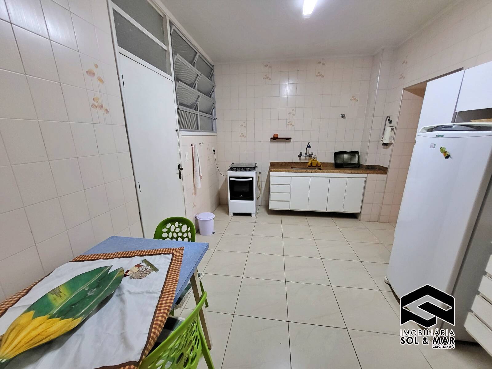 Apartamento à venda com 3 quartos, 90m² - Foto 14