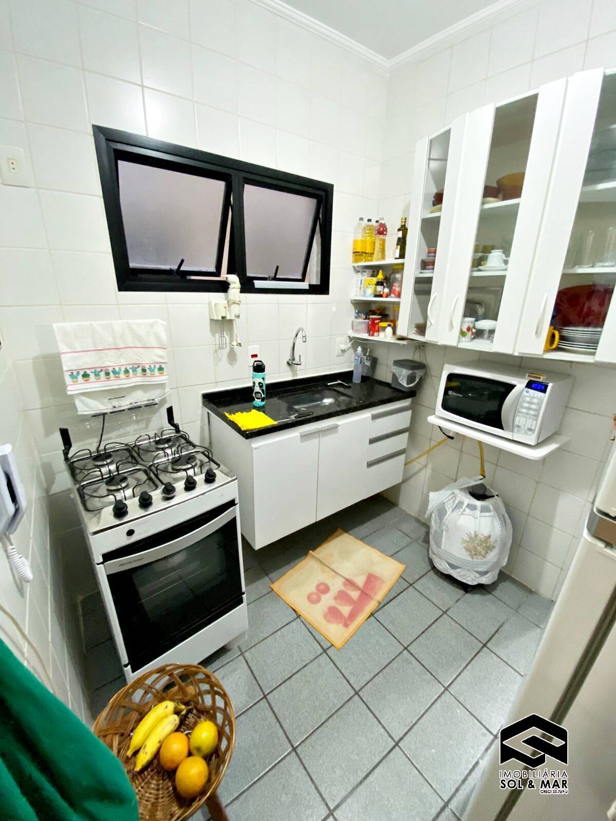 Apartamento à venda com 1 quarto, 50m² - Foto 11