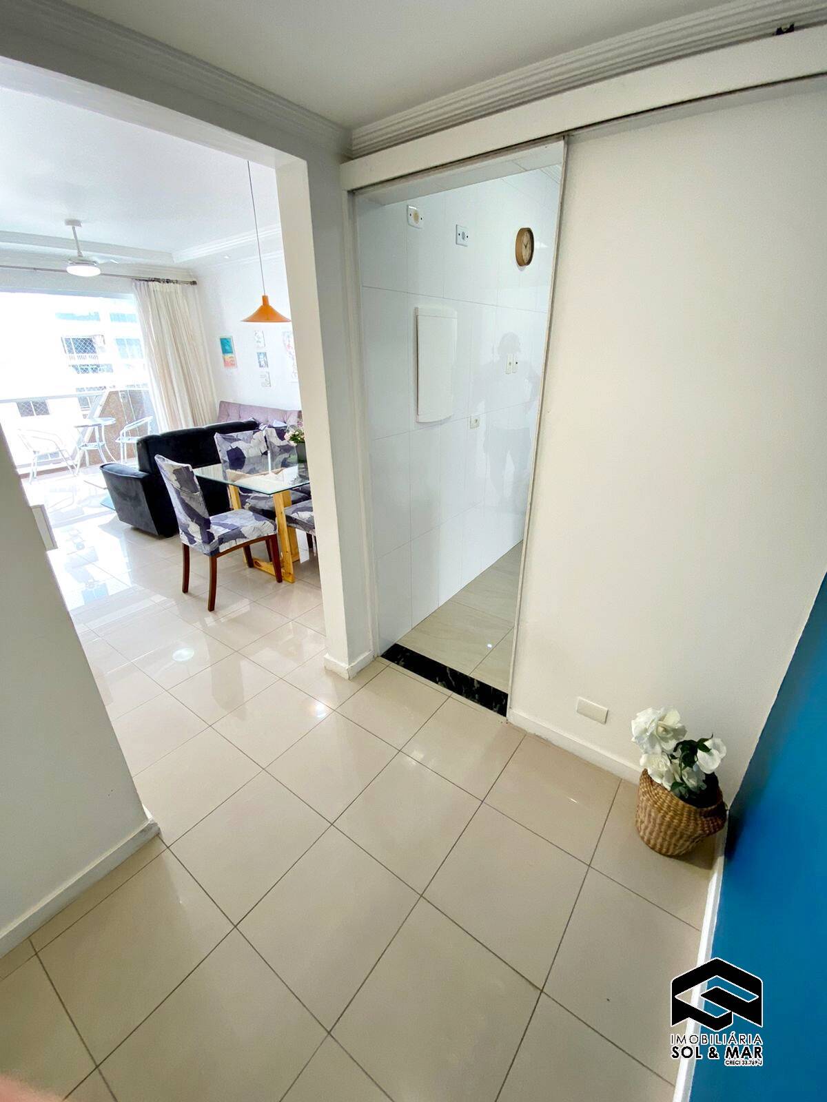 Apartamento à venda com 4 quartos, 130m² - Foto 2