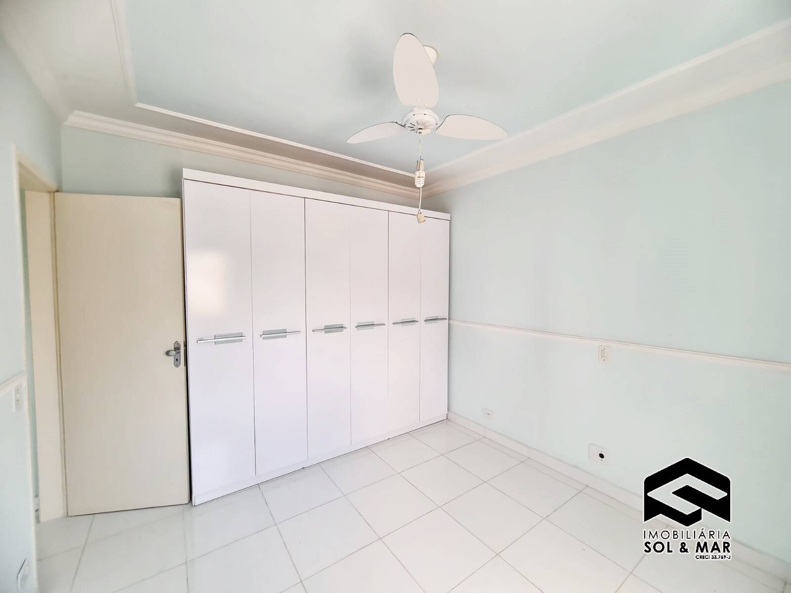 Apartamento à venda com 2 quartos, 60m² - Foto 8