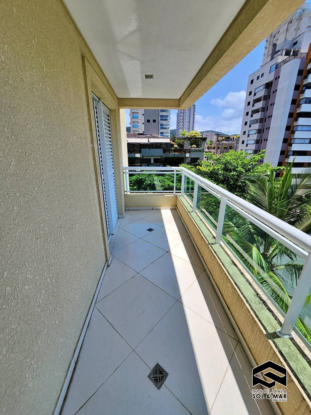 Apartamento à venda com 4 quartos, 135m² - Foto 9