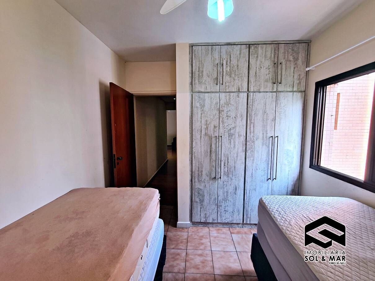 Apartamento à venda com 2 quartos, 75m² - Foto 14