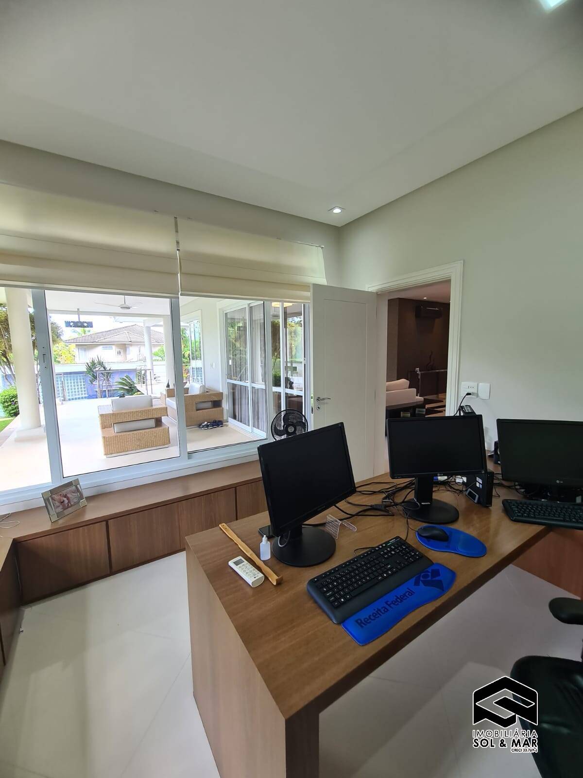 Casa para alugar com 5 quartos, 650m² - Foto 13