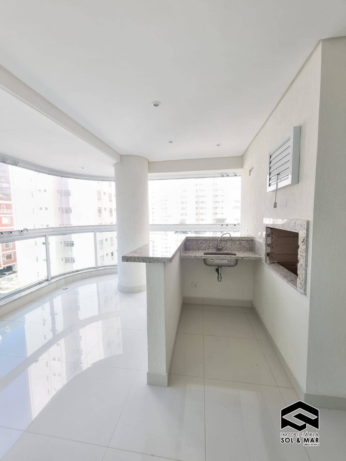 Apartamento à venda com 4 quartos, 175m² - Foto 6