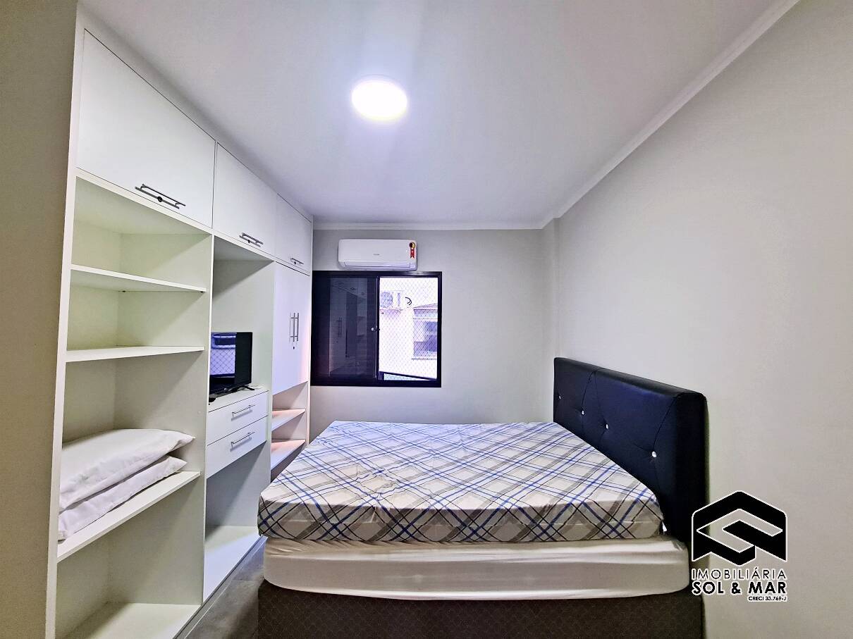 Apartamento à venda com 2 quartos, 75m² - Foto 12