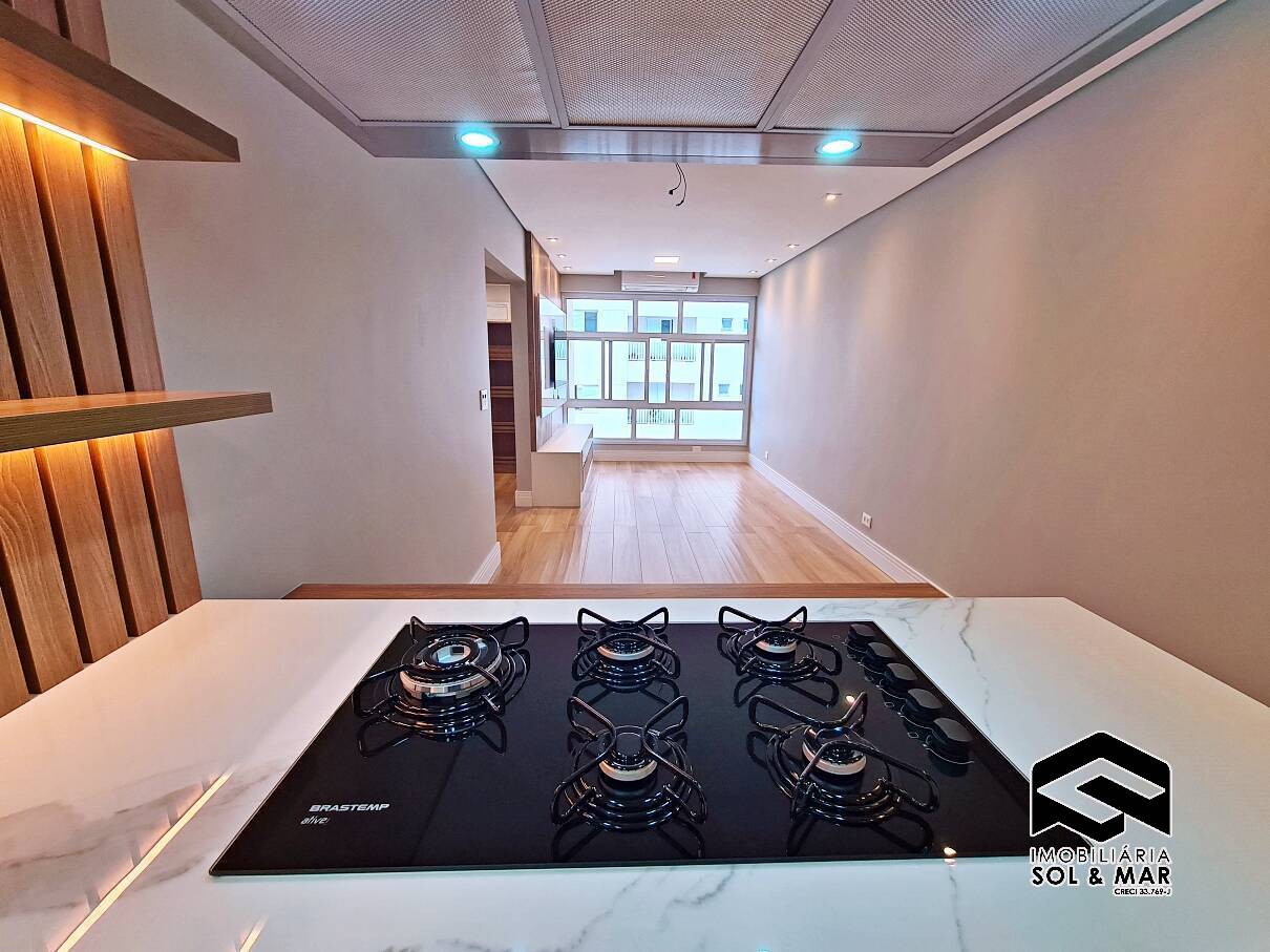 Apartamento à venda com 2 quartos, 70m² - Foto 11