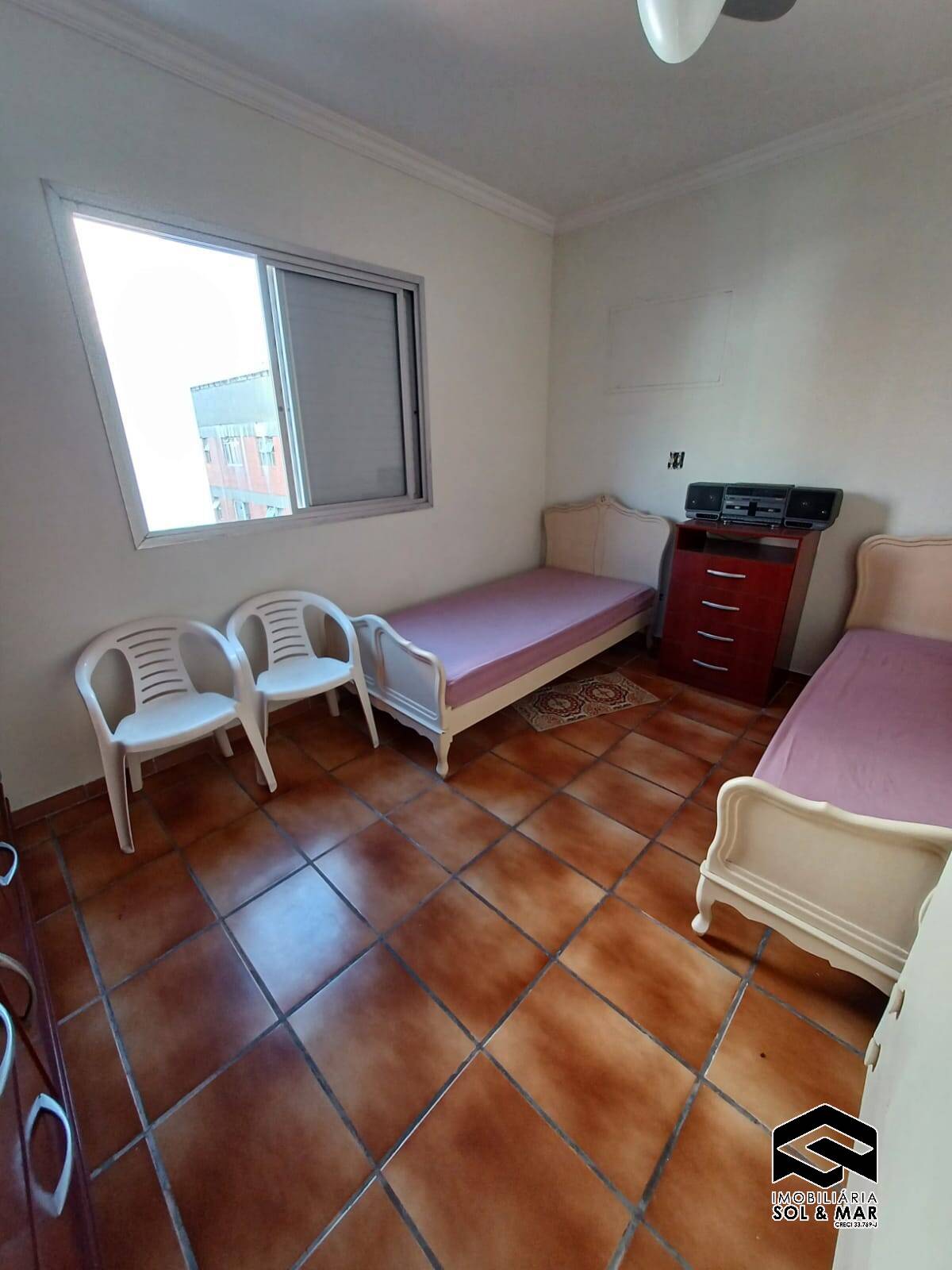 Apartamento à venda com 2 quartos, 70m² - Foto 9