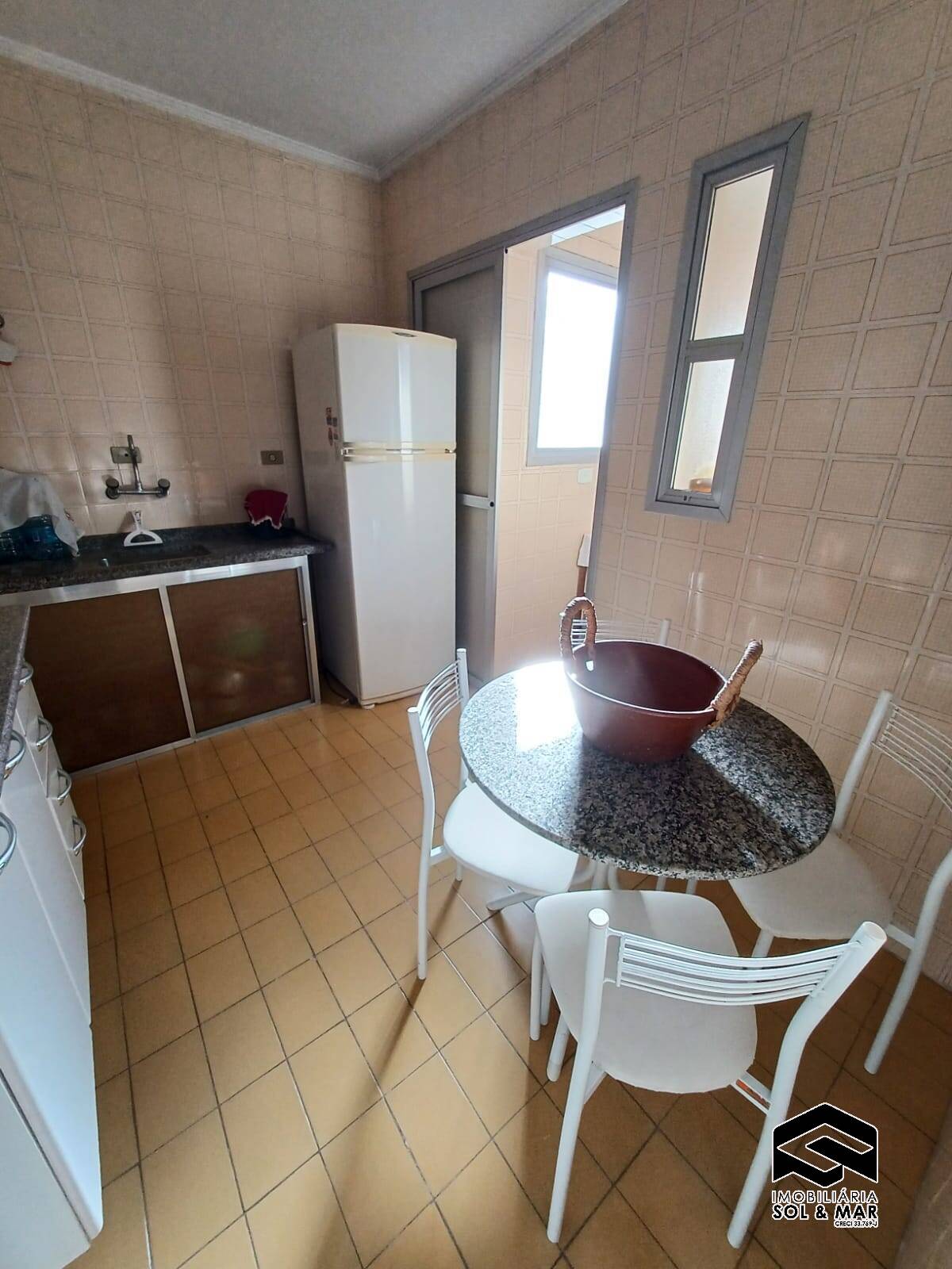 Apartamento à venda com 2 quartos, 70m² - Foto 14