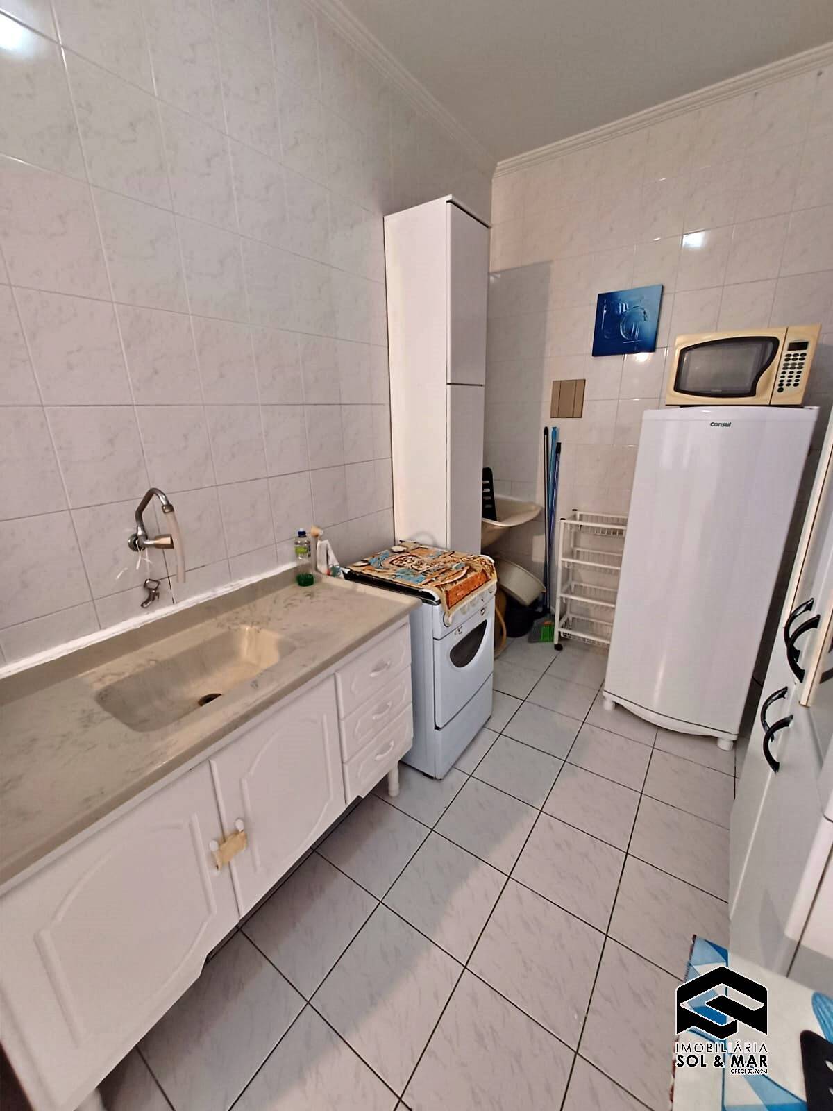 Apartamento à venda com 1 quarto, 45m² - Foto 12