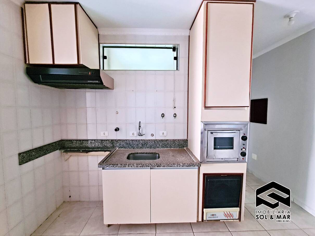 Apartamento à venda com 2 quartos, 70m² - Foto 4