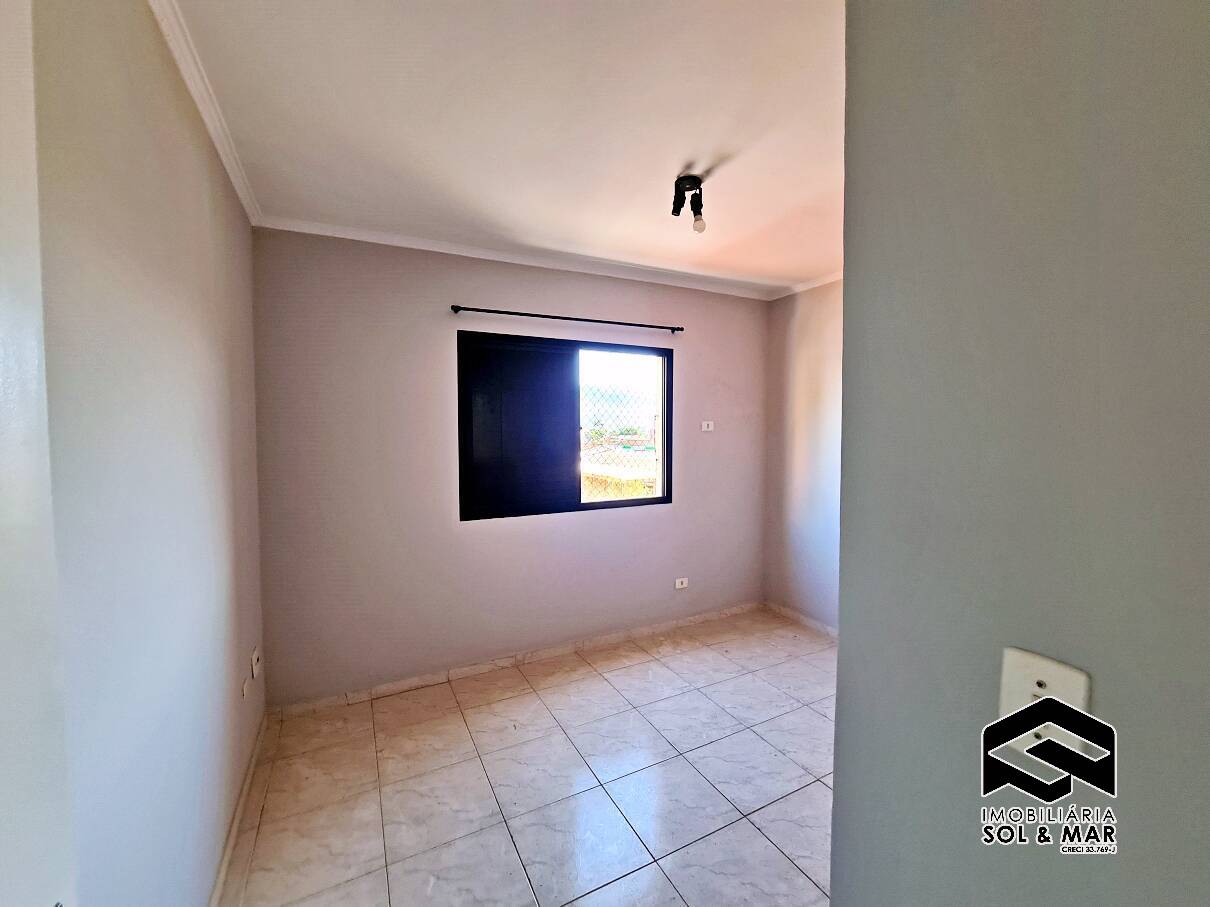 Apartamento à venda com 2 quartos, 70m² - Foto 7