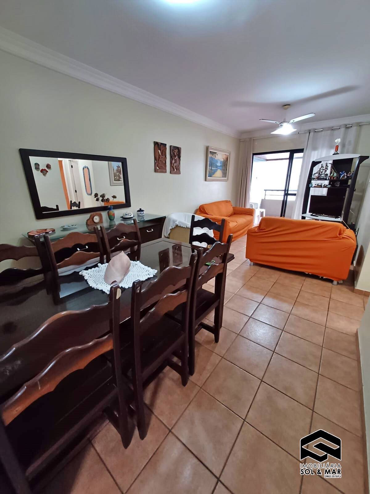 Apartamento à venda com 3 quartos, 95m² - Foto 1