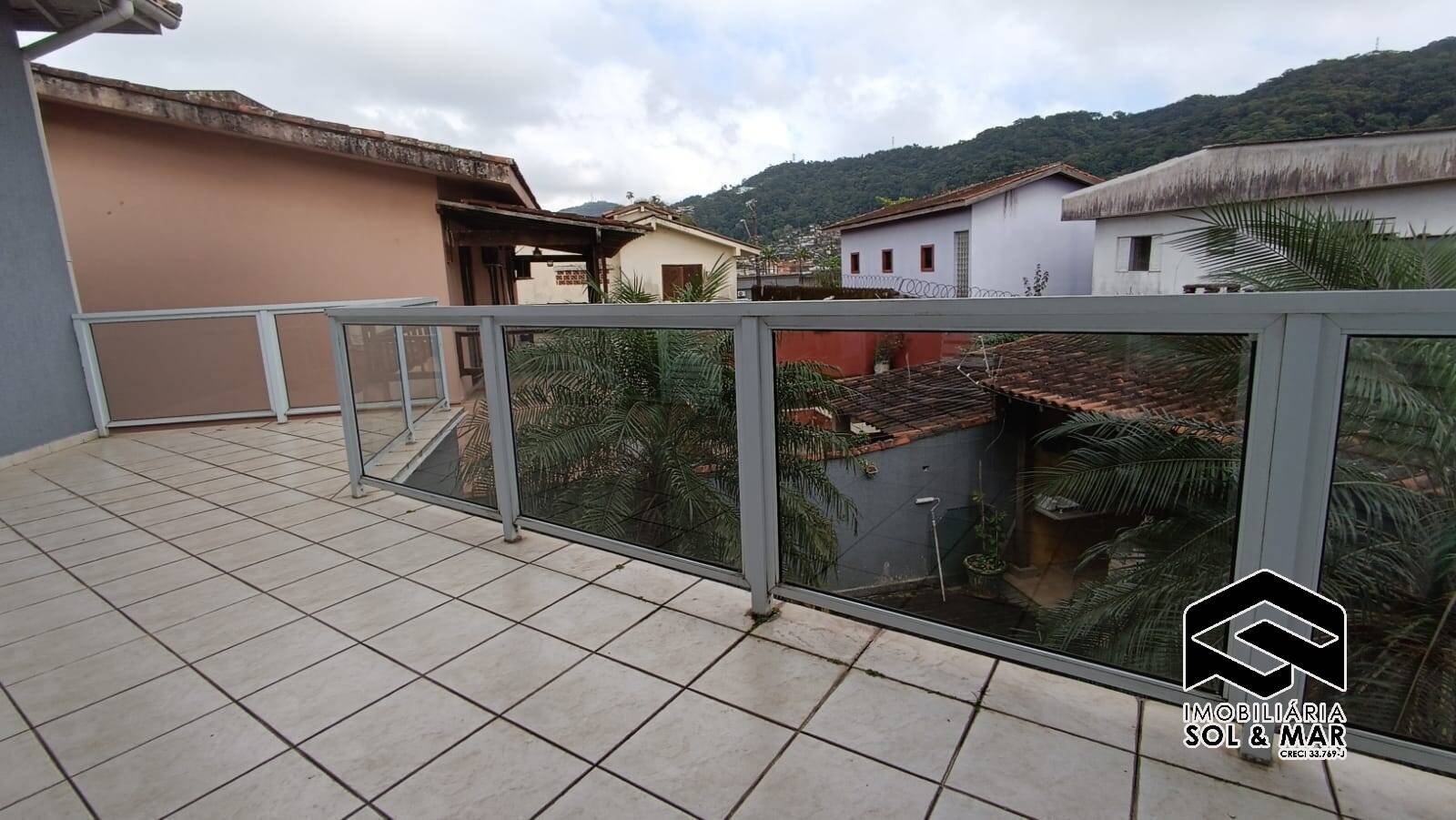 Casa à venda com 4 quartos, 230m² - Foto 11