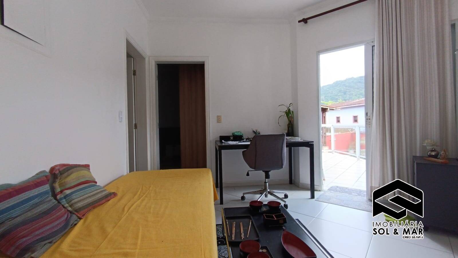 Casa à venda com 4 quartos, 230m² - Foto 13