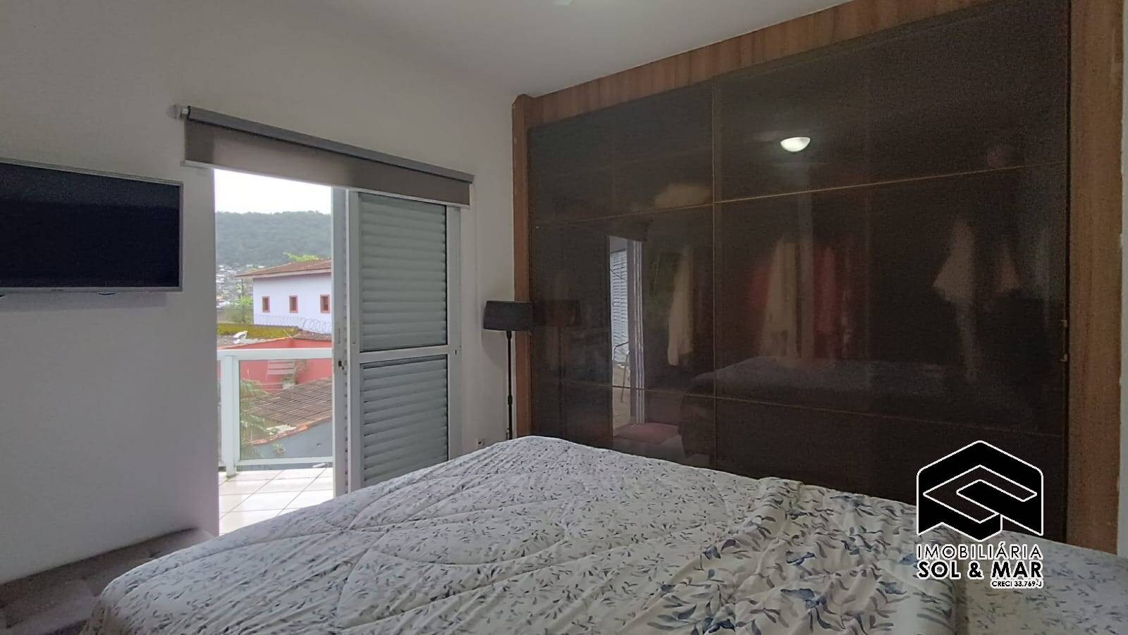 Casa à venda com 4 quartos, 230m² - Foto 21