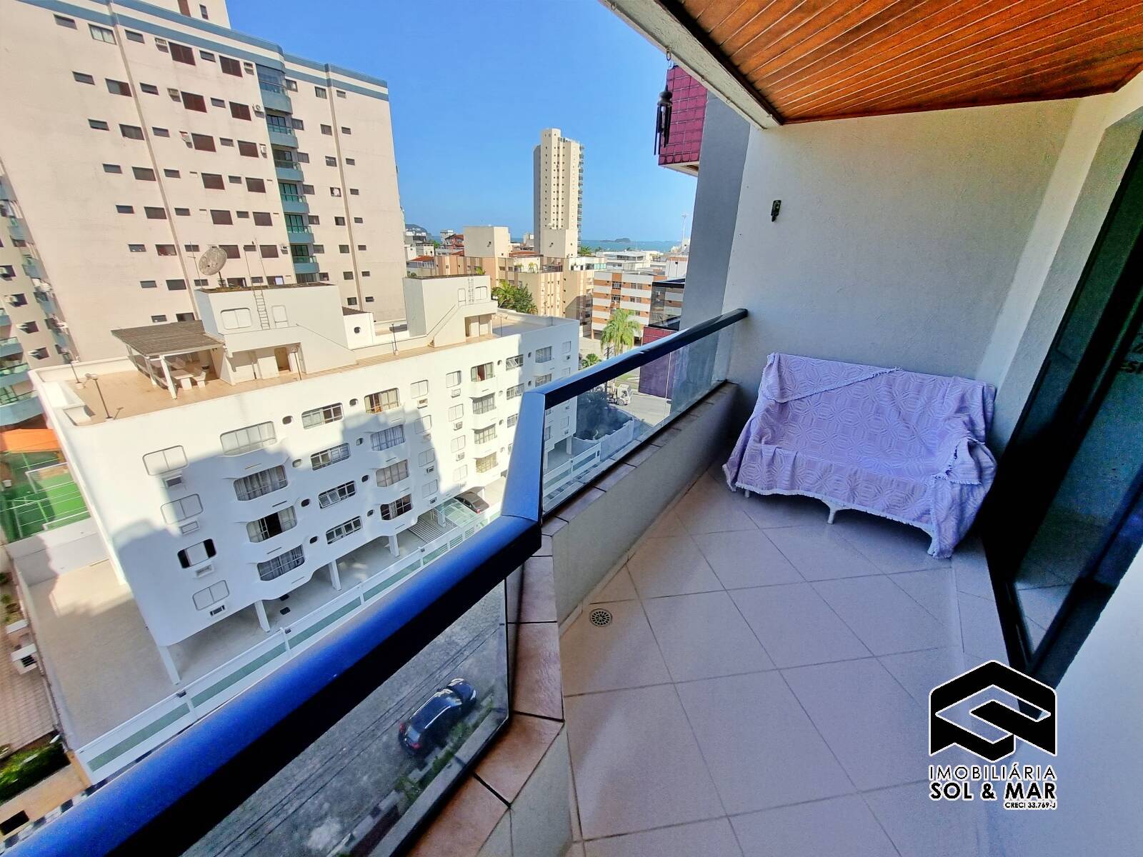 Apartamento à venda com 2 quartos, 75m² - Foto 9