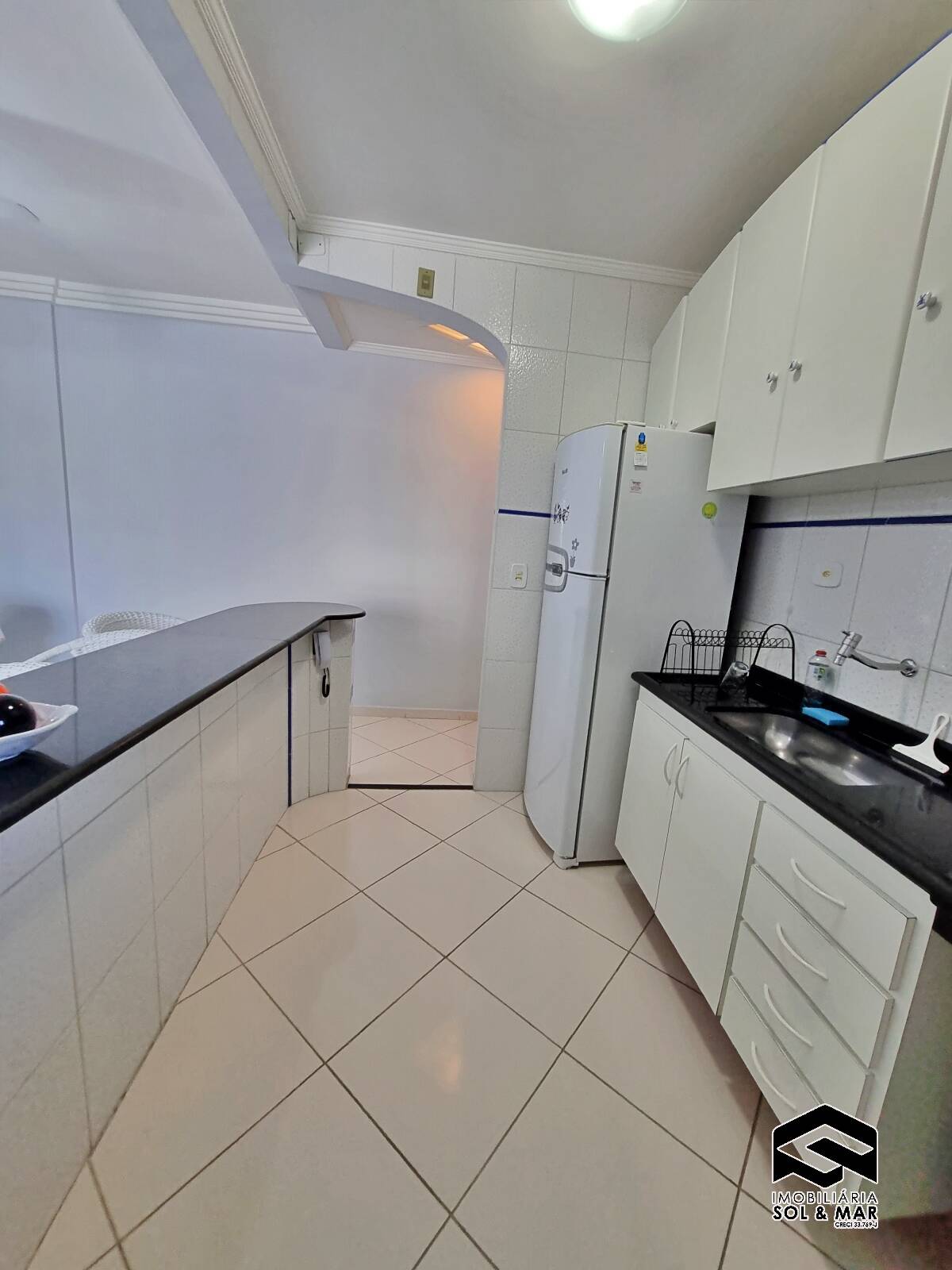 Apartamento à venda com 2 quartos, 75m² - Foto 18