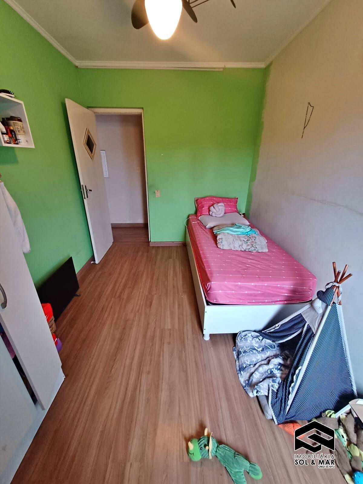 Apartamento à venda com 2 quartos, 70m² - Foto 9