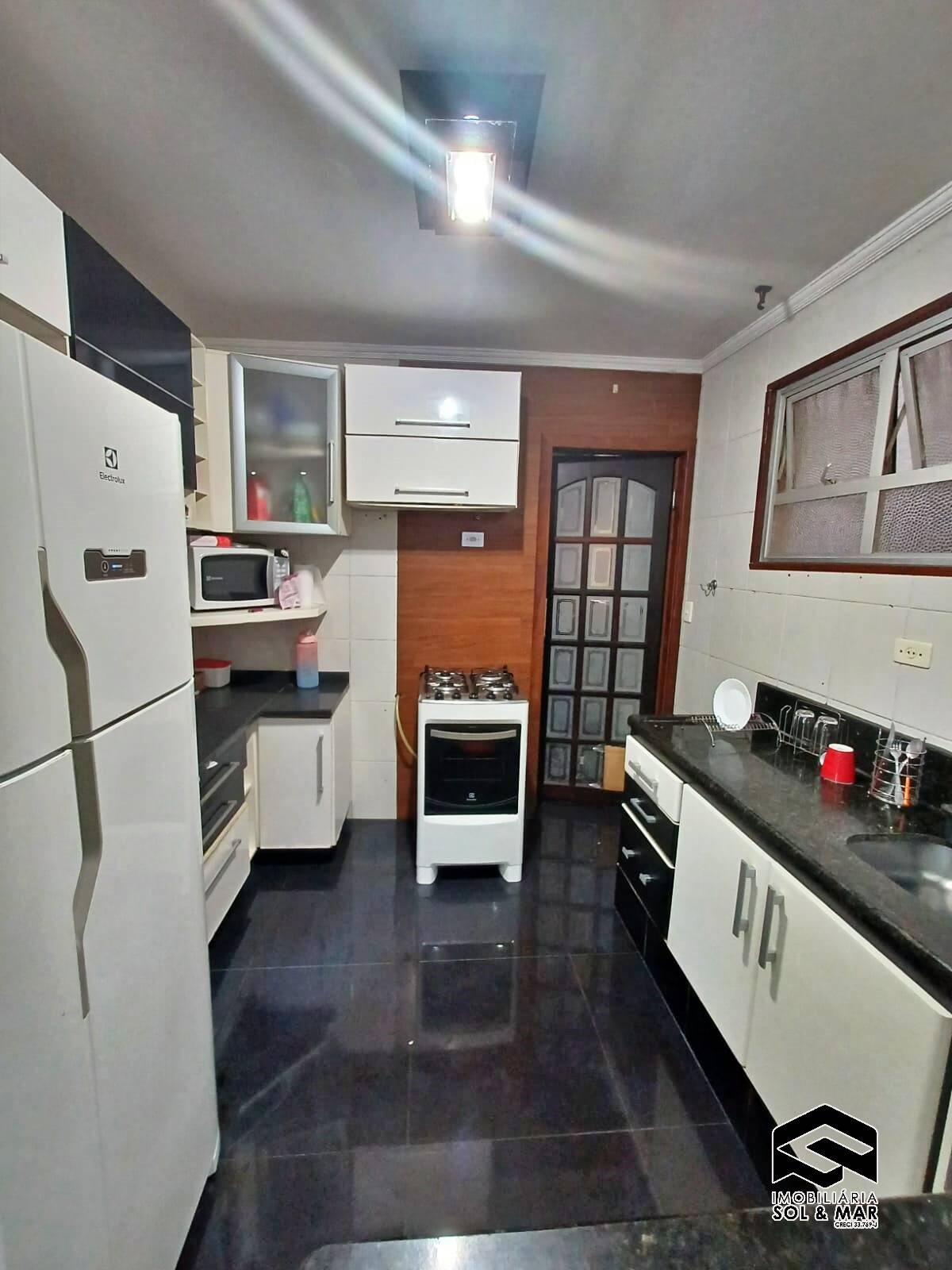 Apartamento à venda com 2 quartos, 70m² - Foto 15