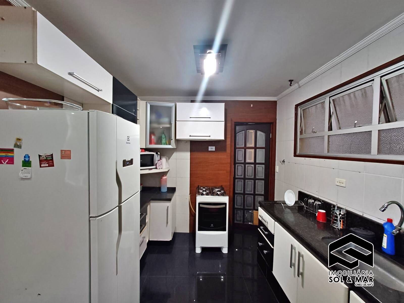 Apartamento à venda com 2 quartos, 70m² - Foto 16