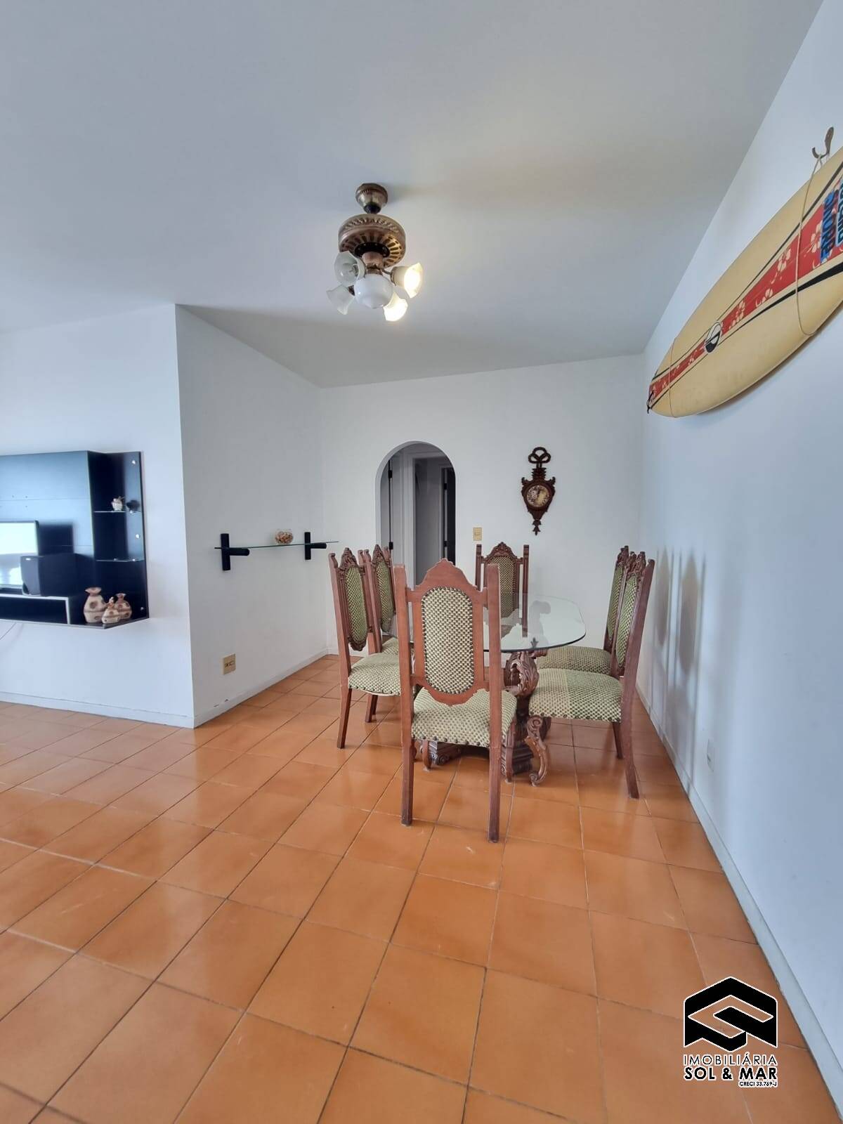 Apartamento à venda com 2 quartos, 70m² - Foto 3