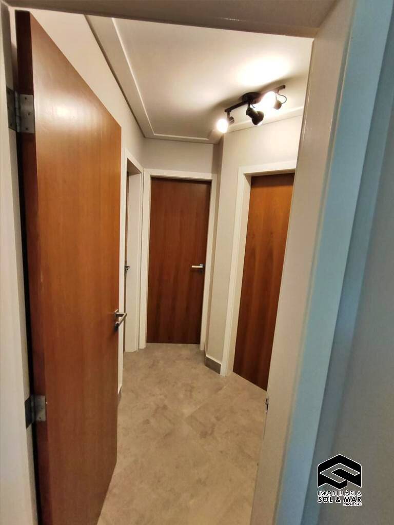 Apartamento para alugar com 3 quartos, 300m² - Foto 11