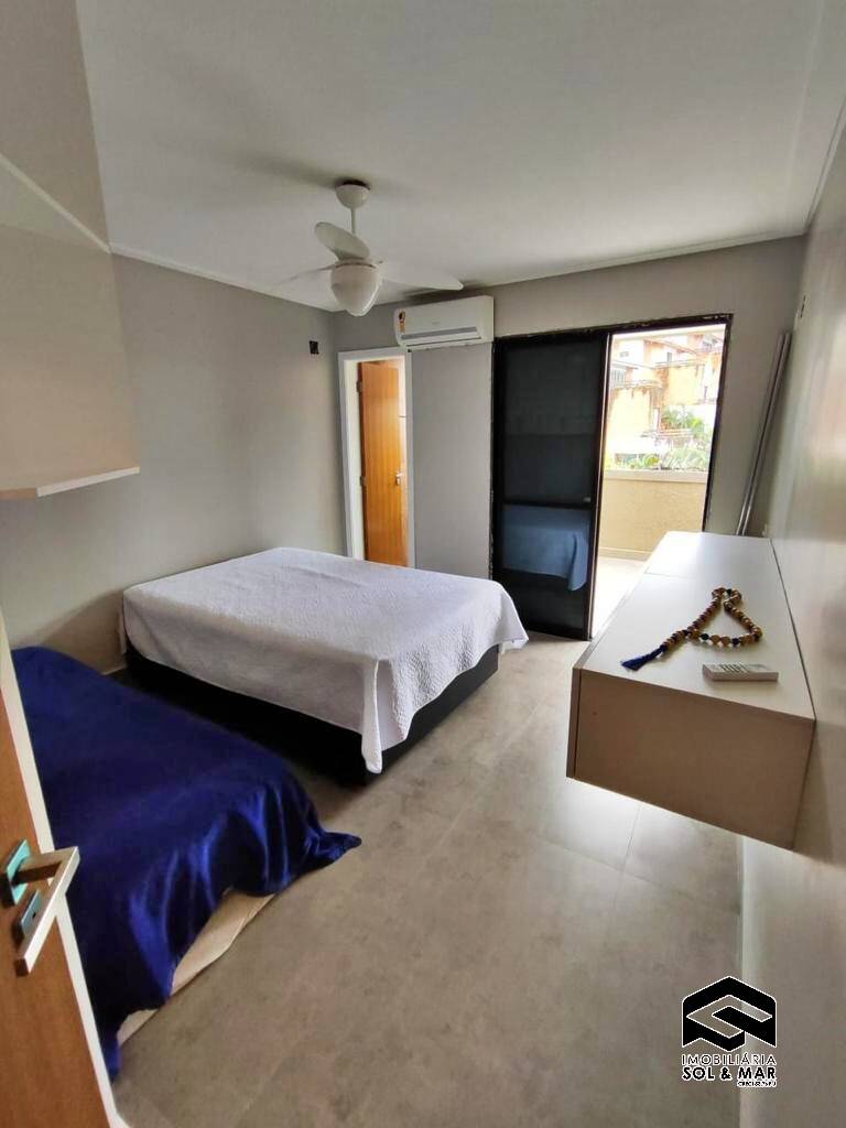 Apartamento para alugar com 3 quartos, 300m² - Foto 17