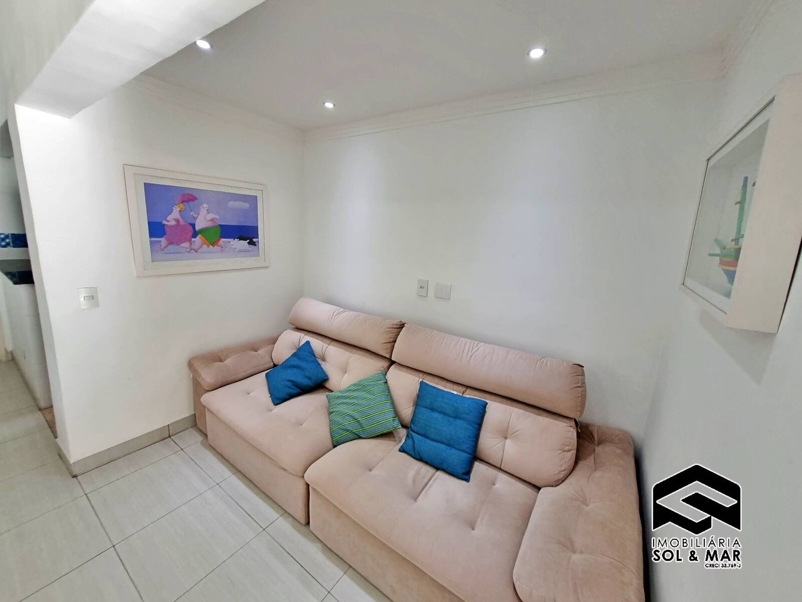 Apartamento à venda com 2 quartos, 75m² - Foto 4