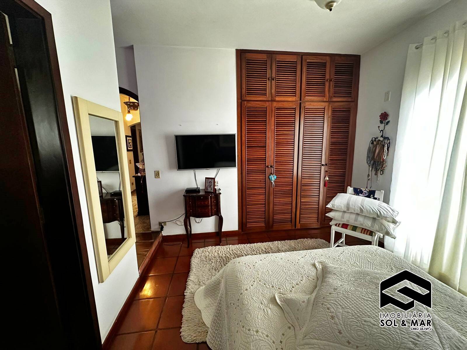 Apartamento à venda com 4 quartos, 240m² - Foto 17