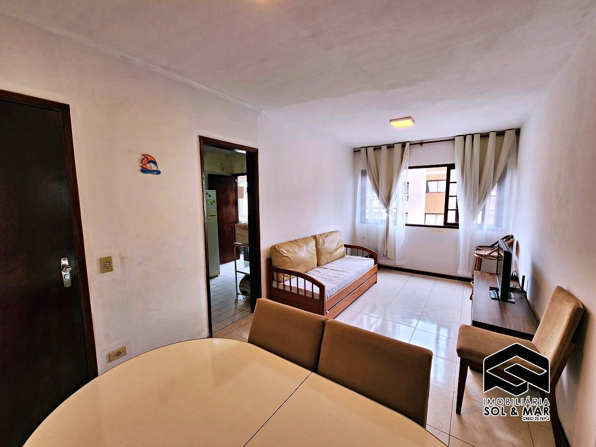 Apartamento à venda com 3 quartos, 70m² - Foto 2