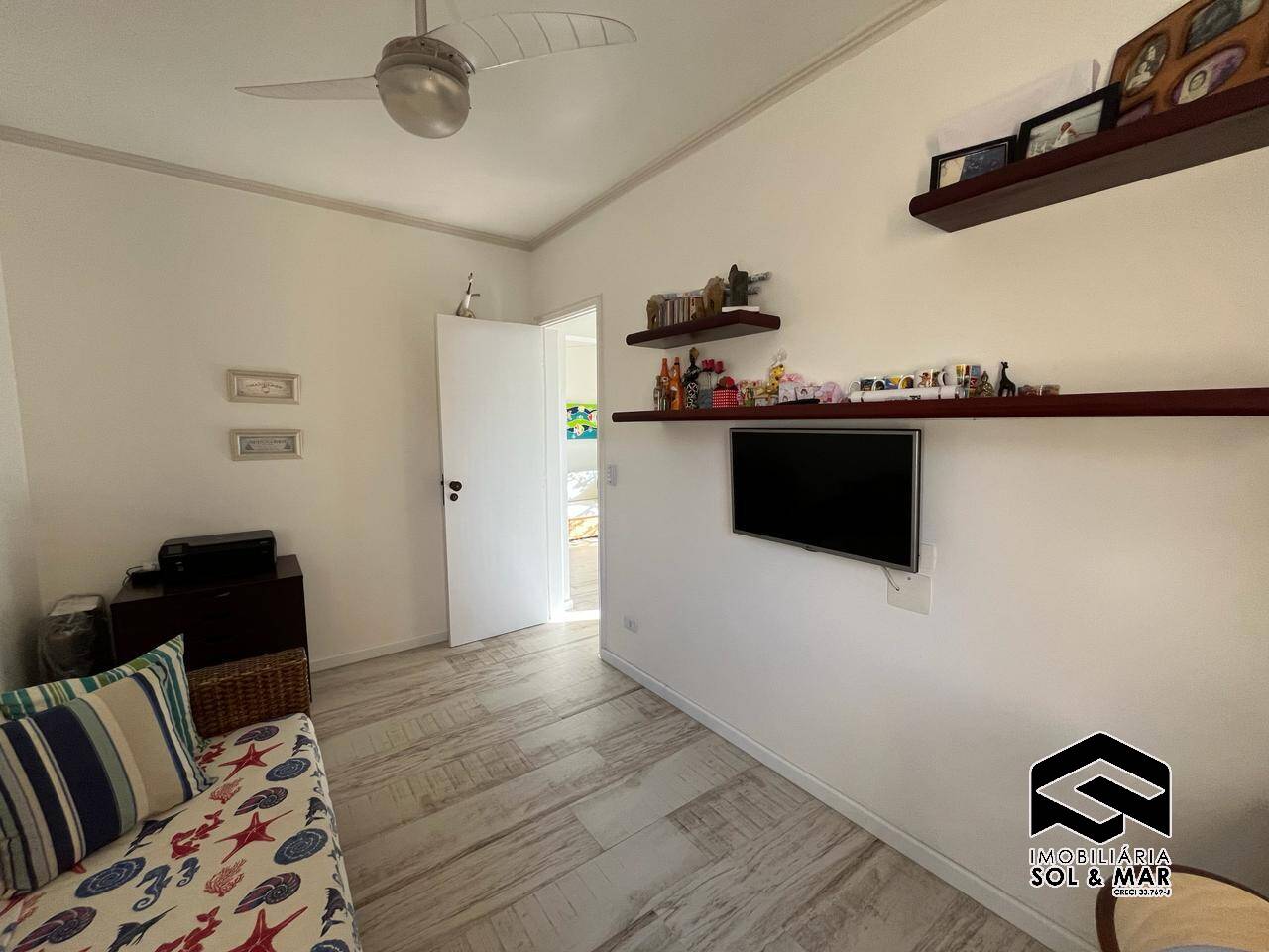 Apartamento à venda com 2 quartos, 64m² - Foto 11