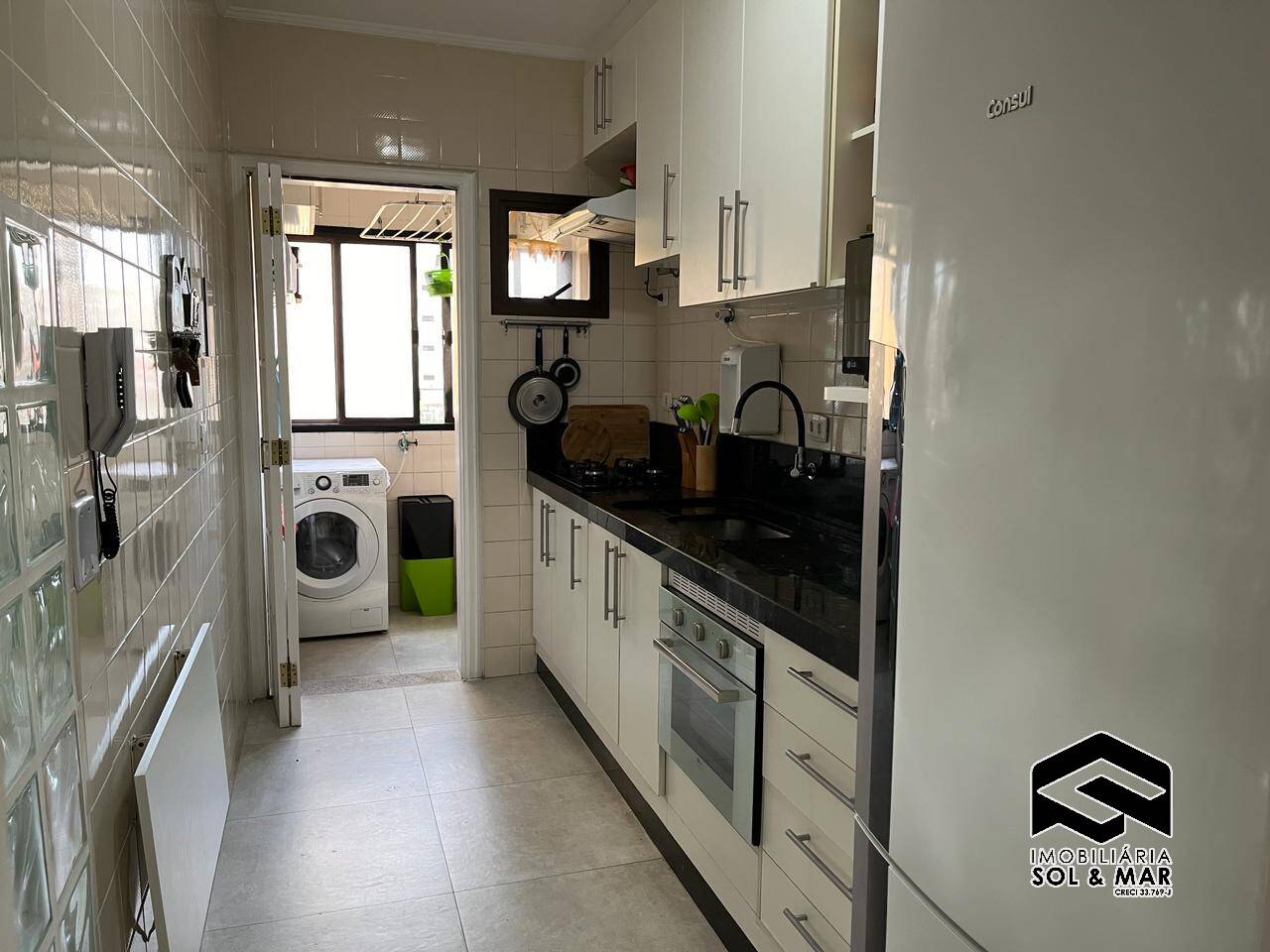 Apartamento à venda com 2 quartos, 64m² - Foto 12