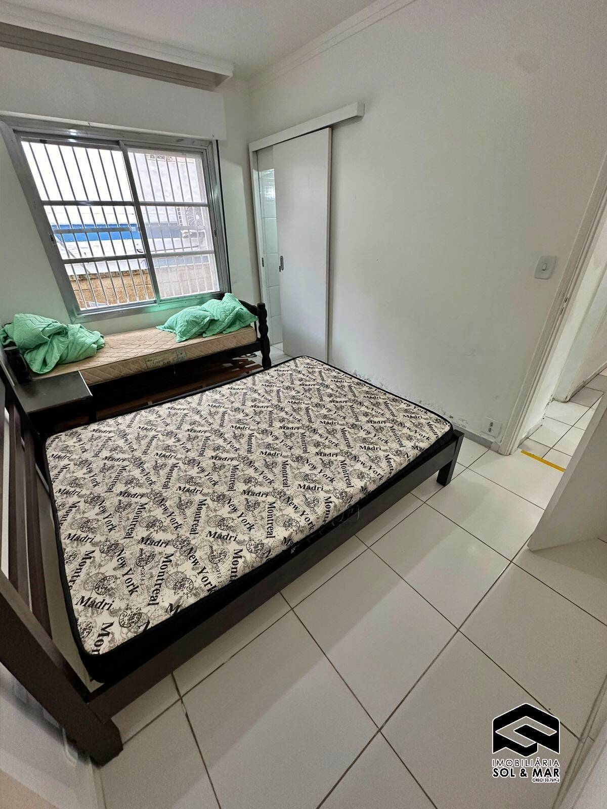 Apartamento à venda com 3 quartos, 75m² - Foto 14